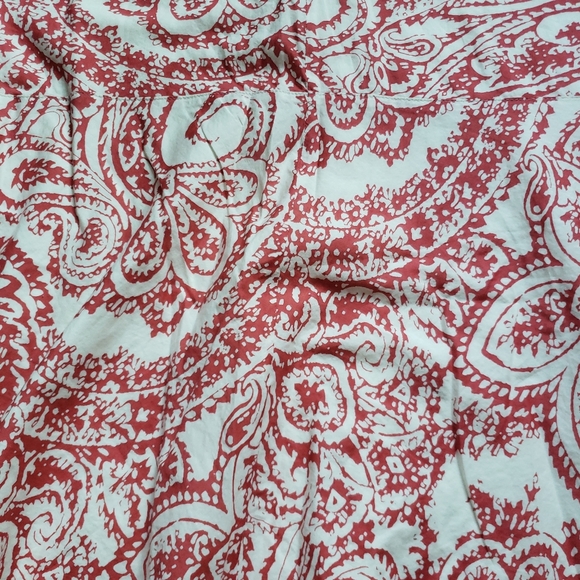 GAP Floral Print Midi Skirt Women's Size 10 Red and Cream Flowy 100% Cotton - Picture 7 of 11